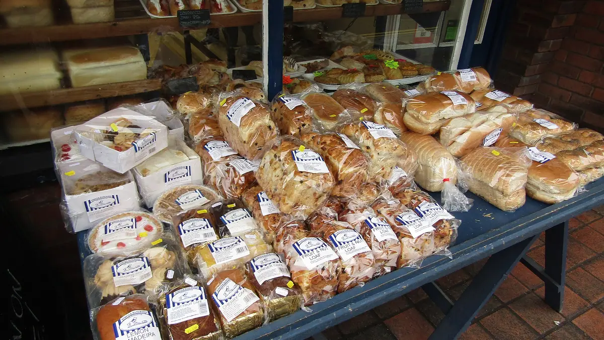 Wrights Bakery – bakery in Newbridge, Broxburn